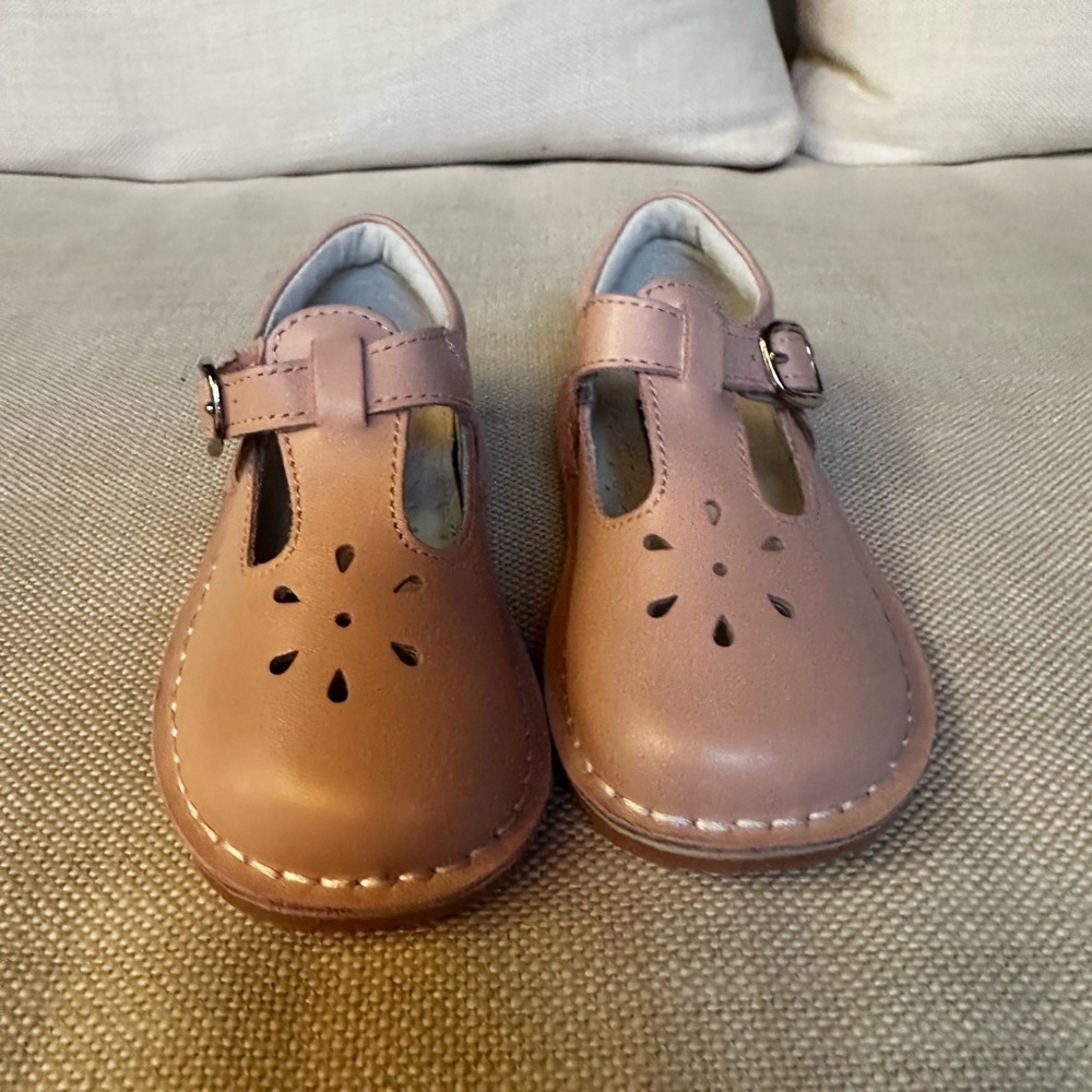 L’Amour Girls Mary Jane Shoes